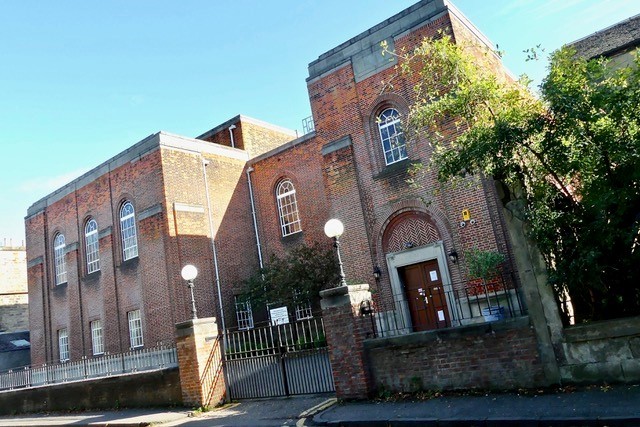 Salisbury Road Synagogue, Edinburgh features on the cover of Jewish Orthodoxy in Scotland. 